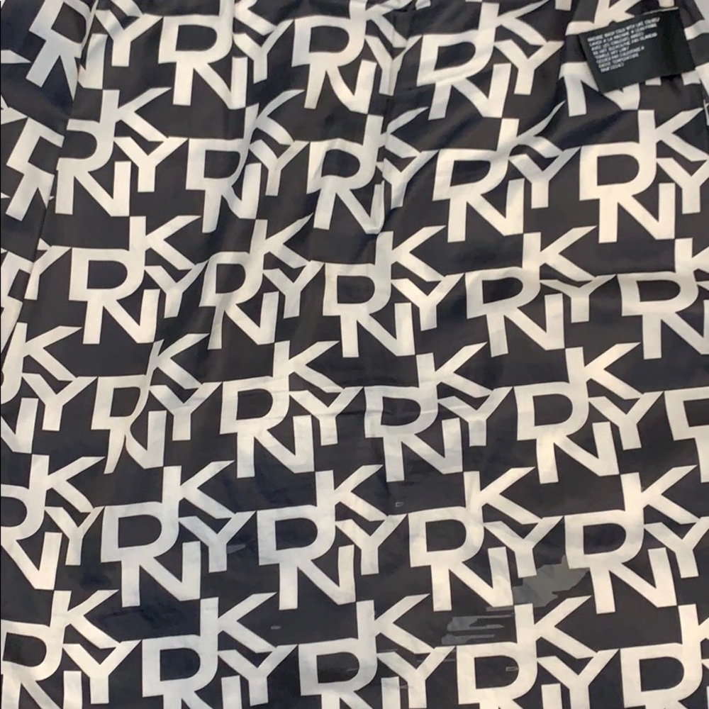 Fully Lined Soft Dkny Weatherproof - image 2